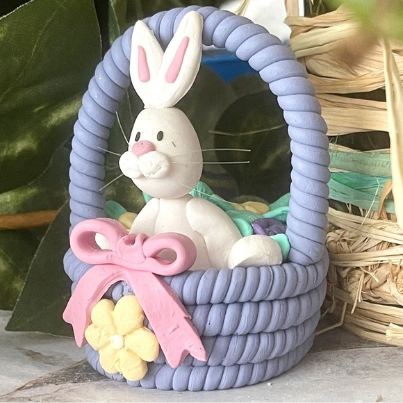 Adorable Polymer Clay Easter Accent - Picture 4 of 7